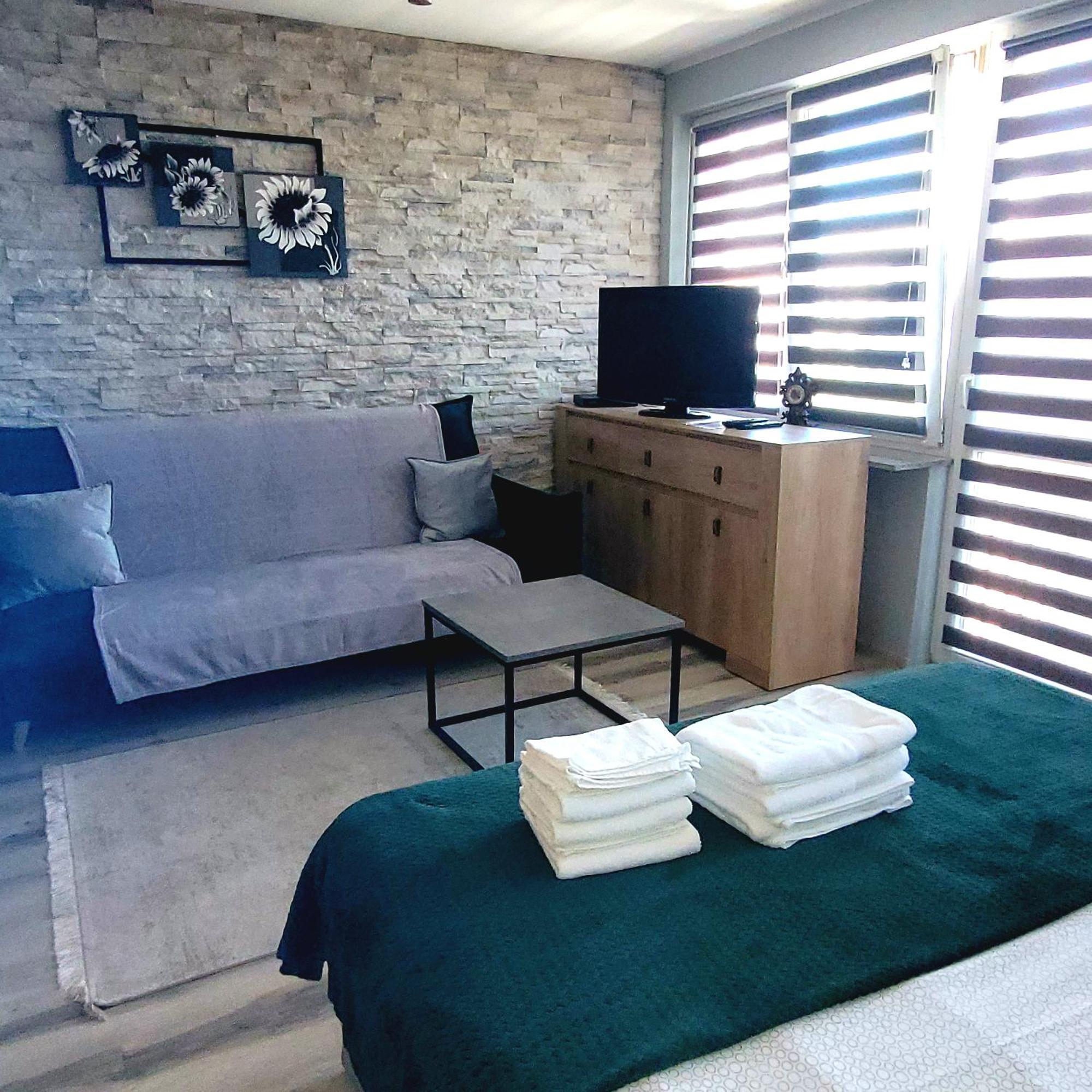 Apartament Centrum Chmielna Varšava Exteriér fotografie